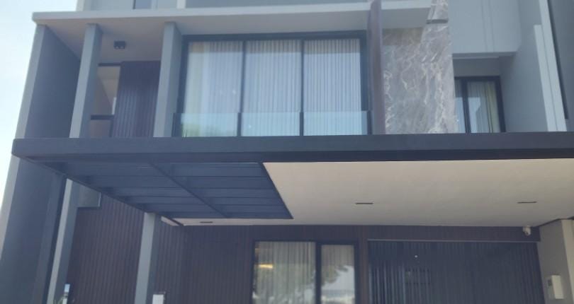 Rumah Premiun Cluster Vastu JGC Jakarta Timur