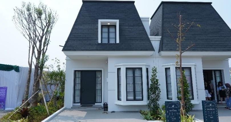 Dijual Rumah Cantik nan Nyaman Cluster Alstonia Type Ravenia Citra Garden Bintaro, Ciputat