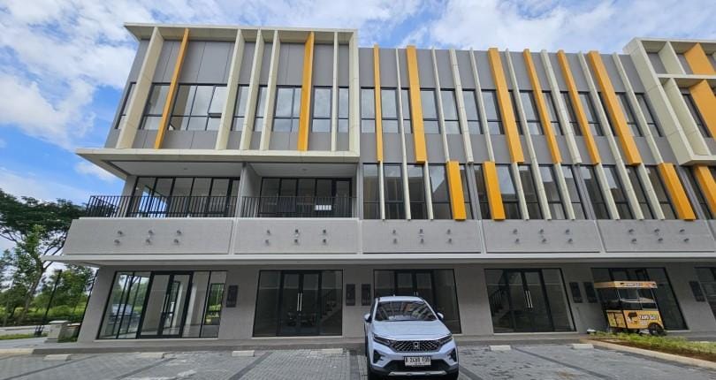 Disewakan Ruko 3 Lantai di The Loop BSD City – Lokasi Strategis & Siap Huni!