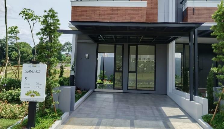 Rumah bukit golf riverside