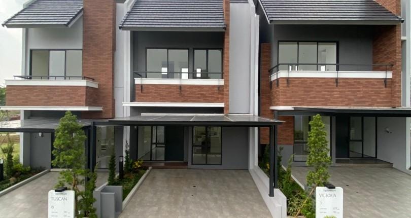 Rumah Lagoon park bukit golf riverside