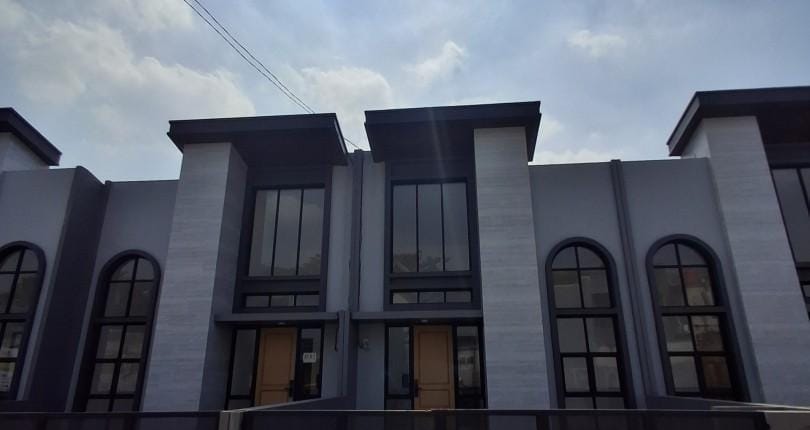 Rumah Baru Bekasi, Hangtuah Skyview At Grand Residence City By Duta Putra Land